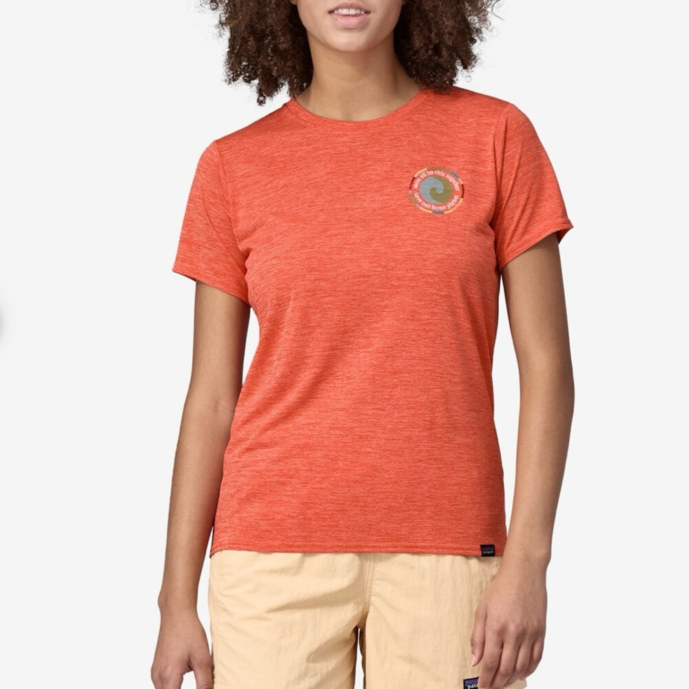 Woman’s Patagonia Capilene cool Daily Graphic Shirt